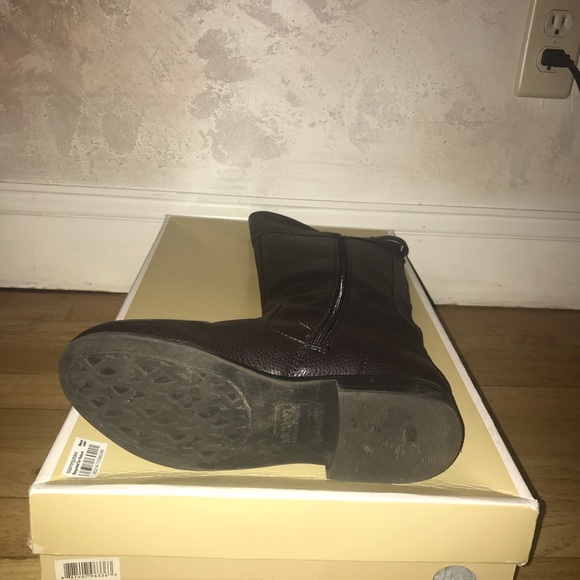 PRE OWNED MICHAEL KORS ‘EMMA LANA’ RIDING BOOT - Picture 3 of 3